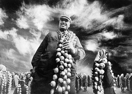 © Alexandr Suprun. The Gifts of Autumn, 1975